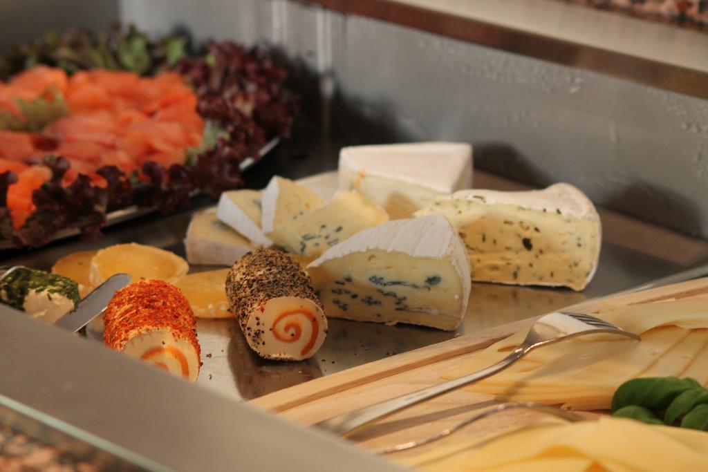 Parkhotel Altes Kaffeehaus 3*